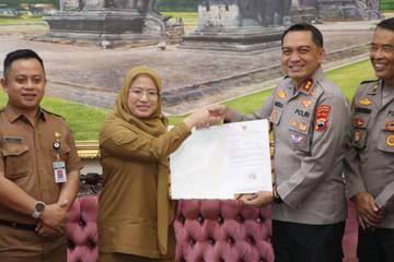 Pemkab Banjarnegara Hibahkan Lahan Untuk Polres Banjarnegara