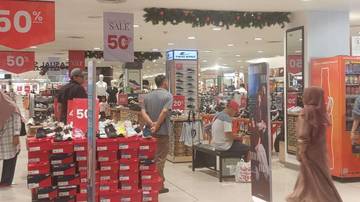 Fesyen Tetap Jadi Primadona Belanja Libur Nataru Bekasi