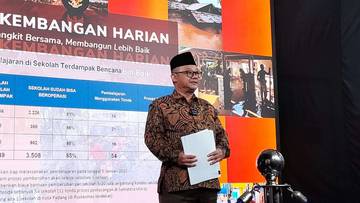 Pemerintah Salurkan Rp32,9 Miliar untuk Guru Terdampak Bencana