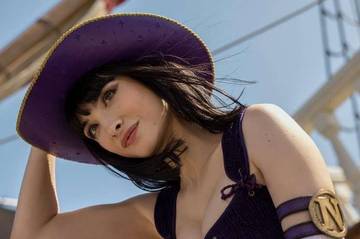 Profil-Karier Lera Abova Pemeran Nico Robin One Piece 