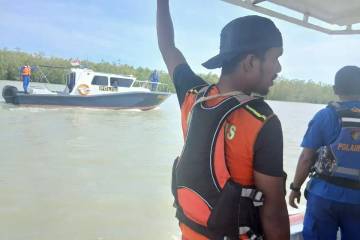 Pencarian Enam ABK KM Bintang Laut Terkendala Cuaca