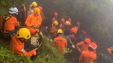 Jenazah Kesepuluh Korban ATR 42-500 Ditemukan di Jurang