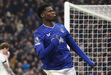 Everton Ditahan Imbang Leeds United di Hill Dickinson