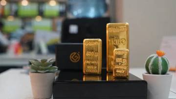 Harga Emas Galeri24 Bertahan, UBS Koreksi Tipis 