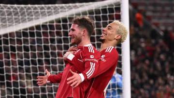 Liverpool ke 16 Besar Usai Hajar Qarabag 6-0