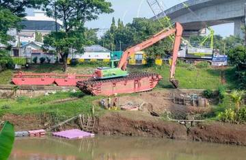 Normalisasi Ciliwung Diklaim Tekan Banjir Jakarta 40 Persen