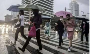 BMKG Prakirakan Hujan Lebat Jabodetabek Hingga Awal Februari