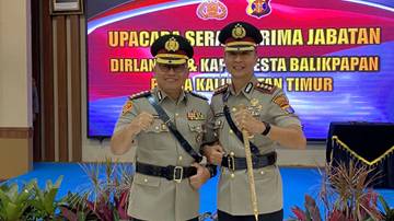 Kapolda Kaltim Pimpin Sertijab Dirlantas dan Kapolresta Balikpapan 