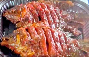  Ikan Gurame Bakar Bumbu Rujak Gurih Aromatik