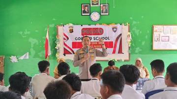 Police Goes to School Bentuk Karakter Pelajar
