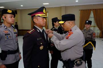 Sebanyak 445 Personel Polda Kaltim Terima Satyalencana Pengabdian