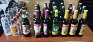 Polisi Amankan Penjual Miras di Terminal Sampang