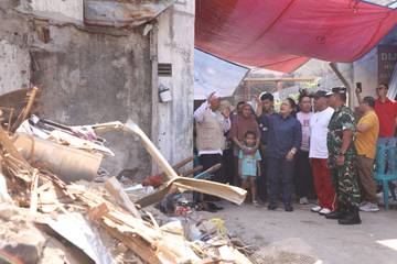 Agustina Pastikan Pendidikan Anak Korban Rumah Roboh Terjamin