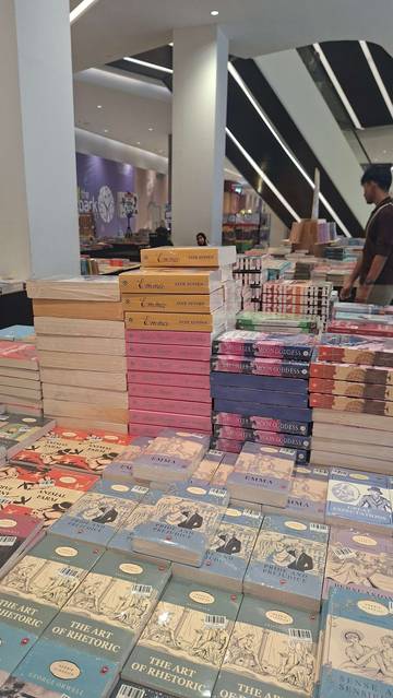 Membaca,Masihkah Jadi Sebuah Hobi? 