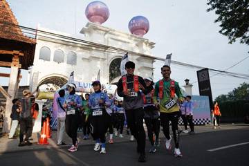 Gelar Acara Akhir Tahun, Luna Hijab Gaet GenZ 