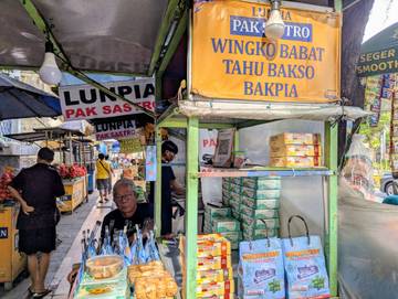 Nataru, Pedagang Oleh-oleh Semarang Ramai Hingga Awal Tahun