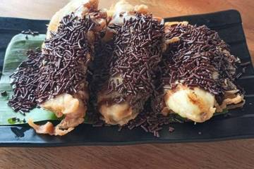Resep Pisang Goreng Cokelat Meses Renyah dan Manis