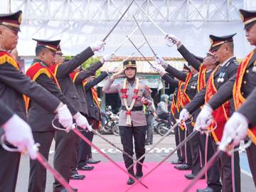 Jabat Kapolres Batang, AKBP Veronica Siap Maksimalkan Kinerja 