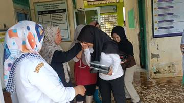 Banjir Lumpur, MBG Tetap Didistribusikan ke Siswa Batang