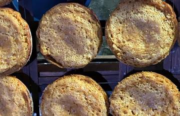 Serabi Kalibeluk Khas Batang Jawa Tengah