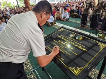 Kalapas Semarang Resmikan Santri Teladan dan Hadroh Albadas