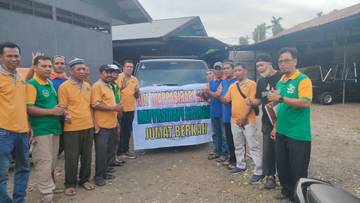 Mappasirapi Yapen Gelar Berbagi Jumat Berkah