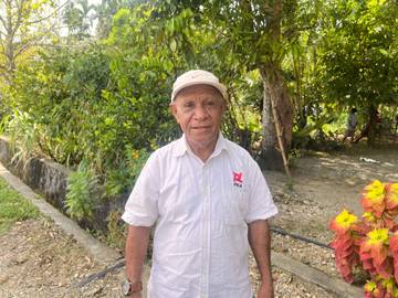 Ketua Asosiasi Kakao Yapen Petani Memanfaatkan Lahan