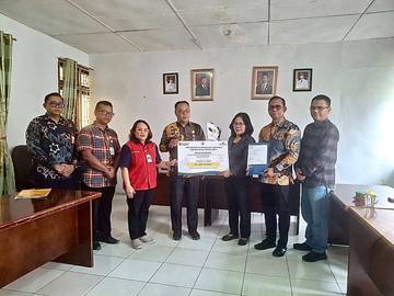 Ahli Waris Monalon, ASN Diknas Humbahas Terima Santunan