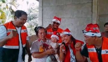 PSI Tapteng Bagikan Bingkisan Natal dan Beras 