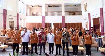 Bupati Masinton Apresiasi Mahasiswa STIS Jakarta Bantu Pendataan R3P