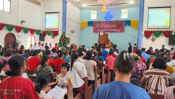 PDIP Rayakan Natal Nasional Bersama Korban Bencana Tapteng