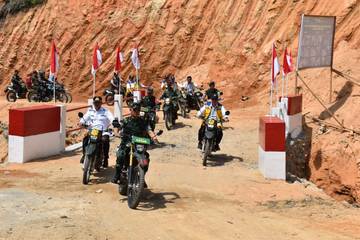 Wabup Tapteng dan Kepala Staf Umum TNI Kunjungi Hutanabolon 