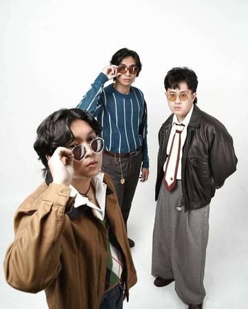 Deskripsi dan Lirik Lagu Ambang Rindu – The Lantis