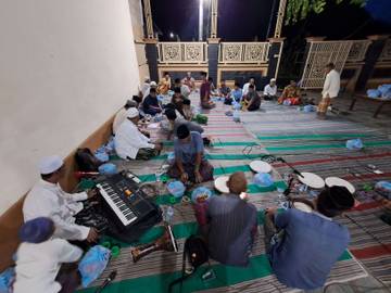 Hadrah Miftahul Hidayah, Perjalanan Hingga Tiga Turunan