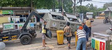 Volume Sampah di Manggar Meningkat Selama Periode Nataru 