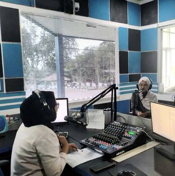 Guru Muda Gen Z Terapkan Pembelajaran Kreatif Digital