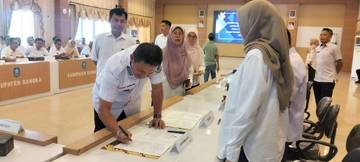 Pemkab Bangka Teken Perjanjian Kinerja, Optimalisasi Pelayanan Publik