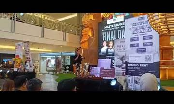 Talenta Peserta Beradu Menuju Final "Master Baker Competition"