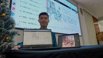 Mahasiswa Ubaya Ciptakan Ilustrasi Natal Berbasis Persamaan Matematika
