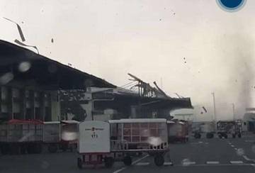Cuaca Ekstrem, Angin Kencang Terjang Bandara Juanda