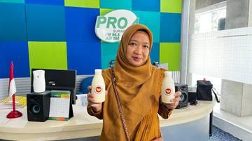 Dari Dapur Rumah, Bunda Sari Bangun Usaha Sari Kedelai