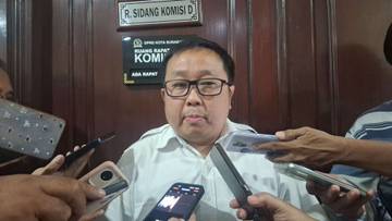 ​DPRD Surabaya Jamin Beasiswa Lama Tak Terhenti