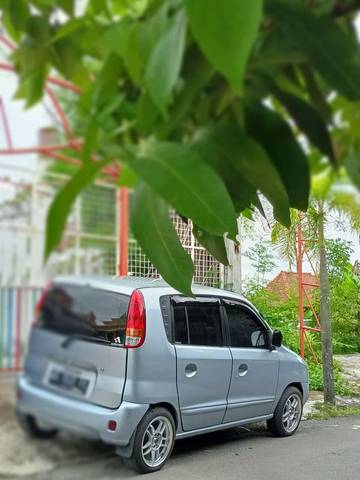 Mobil Jarang Dipakai? Rem Bisa Lengket