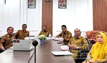 Presiden Minta Pemda Segera Relokasi Pengungsi dari Tenda Bencana