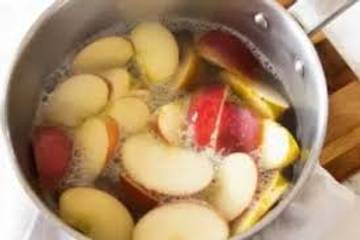 Mengenal Manfaat Buah Apel yang Direbus 