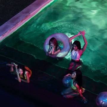 No Na Obati Patah Hati Lewat "Sad Face"