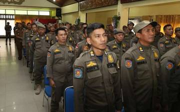 Satpol PP Tarakan Razia Kembang Api Jelang Tahun Baru