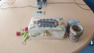 Barang Bekas Jadi Solusi Ekonomi Rumah Tangga