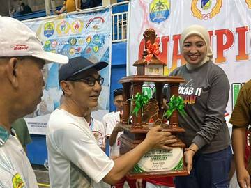 Lapas Kelas IIB Tolitoli Serahkan Piala Bergilir 