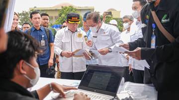 Steps Towards Blue Skies in the Port Area